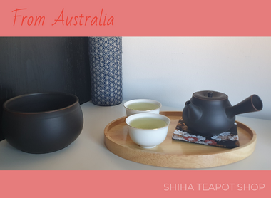 Japanese Teapot in Australia (Reiko)