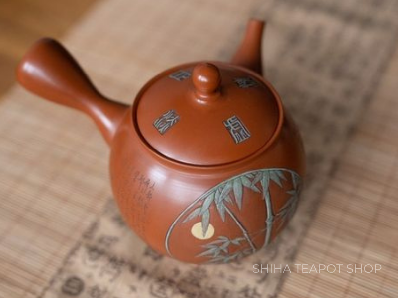 Japanese Teapot in Switzerland