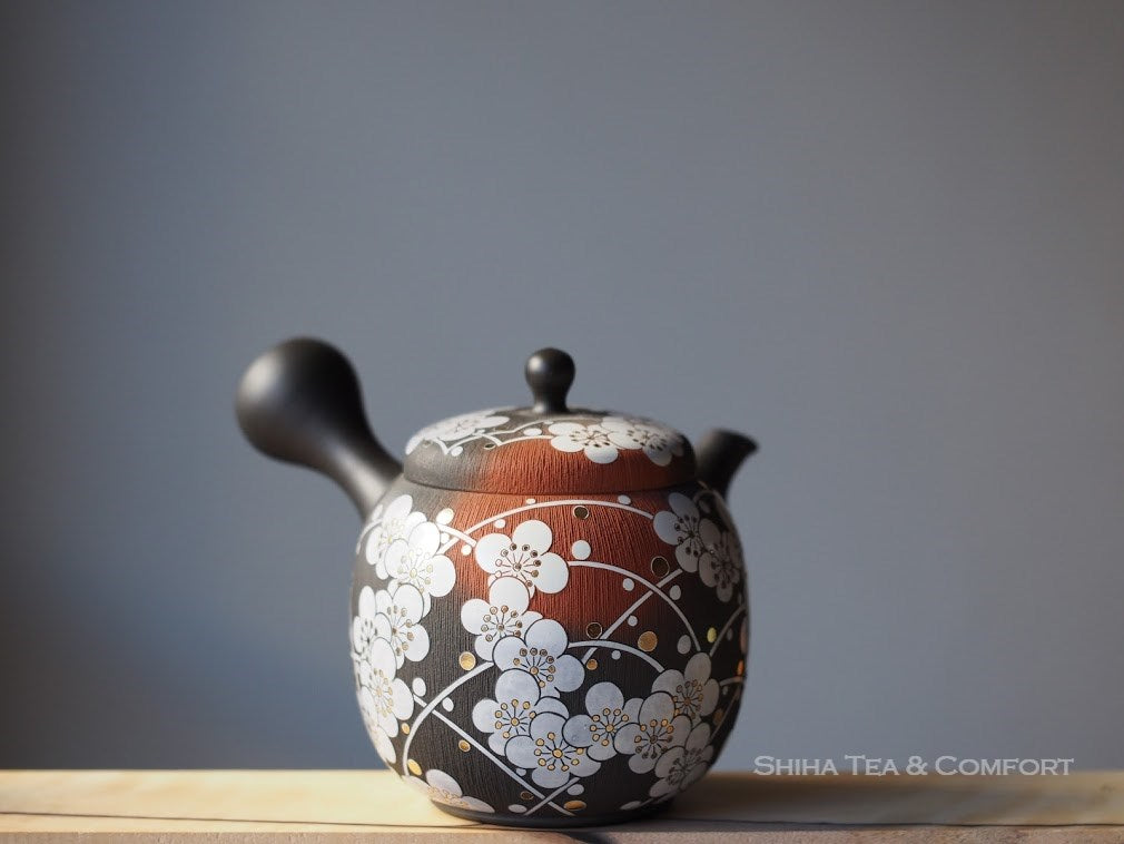 Munenori Hand-carving White Plum Flower Teapot