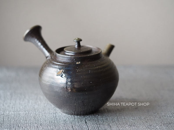 Tokoname Sou Yamada Shell Black Wood Firing Teapot 山田想 YS70