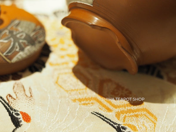 Kodo Yoshikawa ”Asakusa Sensoji Temple" Teapot KD811