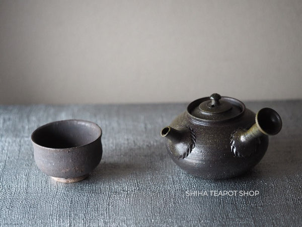 Tokoname Sou Yamada Shell Black Wood Firing Teapot 山田想 YS71