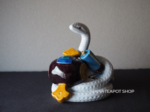 Kutani Ceramic - White snake with treasures (Used)