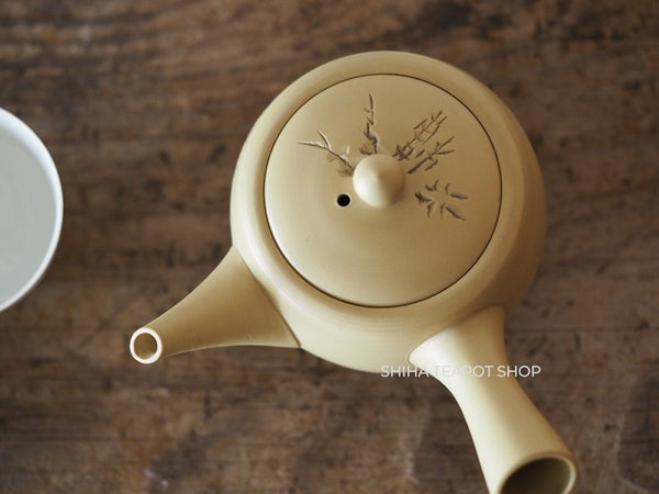 Vintage YUSEN, I  Kyusu Teapot White Clay Crab 50 years  Japan 初代友仙