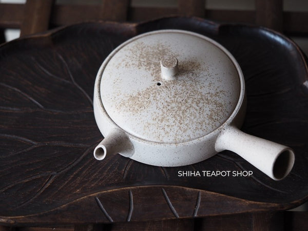 JINSHU Flat White Oyster Shell  Tokoname Kyusu Teapot 甚秋 JN148