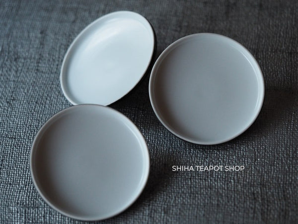 Japanese Porcelain Sencha Cup by Fukagawa Seiji – Guest Tea Cup with Lid & Saucer