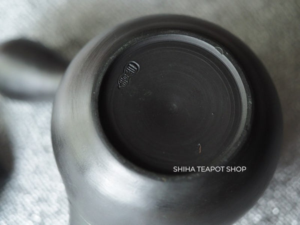 Tokoname MOTOZO Red & Black Small Eggplant Teapot