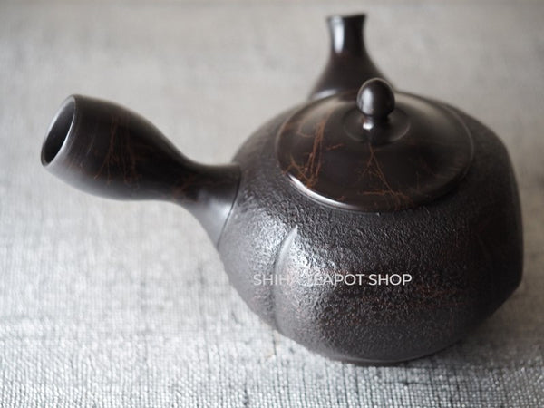 KOSHIN Black Red Marble Seaweed Kyusu Teapot (Iron Teapot texture）KS01 香臣藻掛