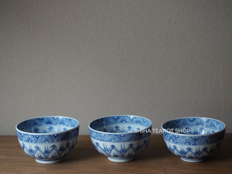 Japan Antique Blue and White Porcelain Cups 100years （3 pcs)