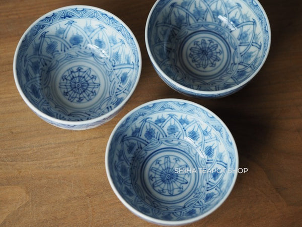 Japan Antique Blue and White Porcelain Cups 100years （3 pcs)