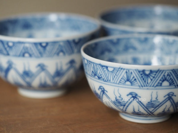 Japan Antique Blue and White Porcelain Cups 100years （3 pcs)