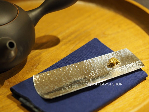 Silver Tea Leaf Spoon with Frog (used)