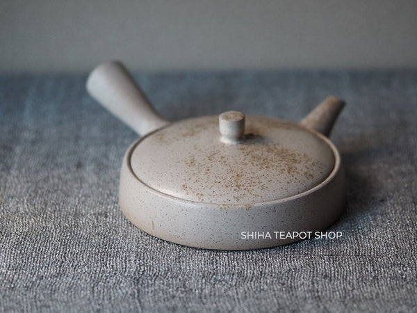 JINSHU Flat White Oyster Shell  Tokoname Kyusu Teapot 甚秋 JN211