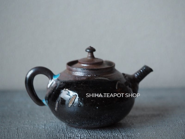 Tokoname Sou Yamada Shell Black Wood Firing Teapot 山田想 YS95