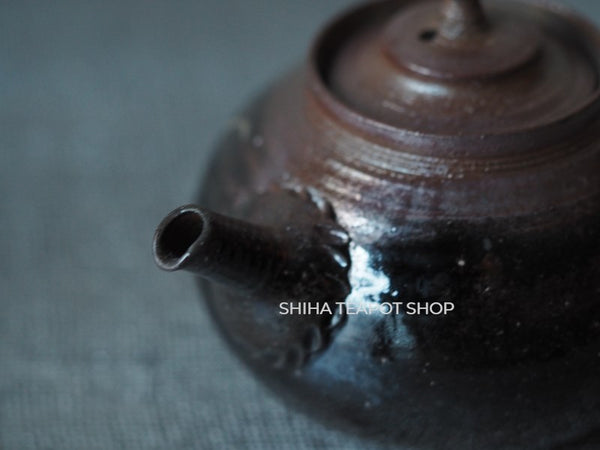 Tokoname Sou Yamada Shell Black Wood Firing Teapot 山田想 YS95