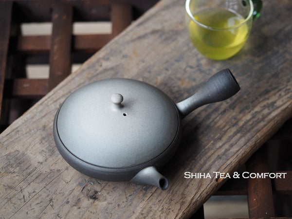 Maekawa Junzo  - Zero Saturation Flat Teapot 常滑淳蔵 （Made in Tokoname Japan）