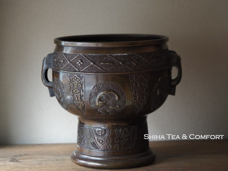 Japanese Antique Metal Full Relief Hibachi Brazier Signed – SHIHA