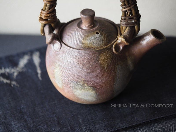 Bizen Teapot, TOP handle Teapot 備前提梁壺