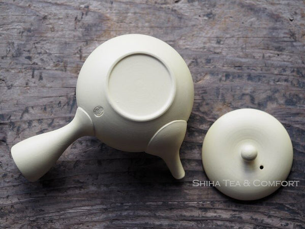 [2 pcs] Small Japanese Tasting Kyusu Soft Yellow Teapot Set Takasuke