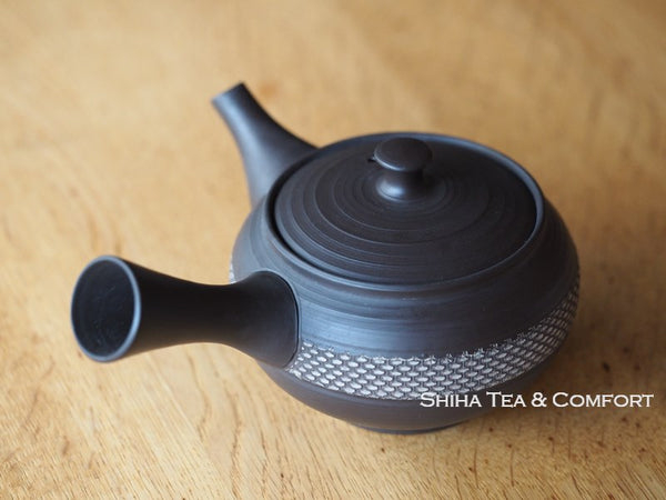 SHUHO Black Line Clay Teapot Kyusu 秋峰黑泥