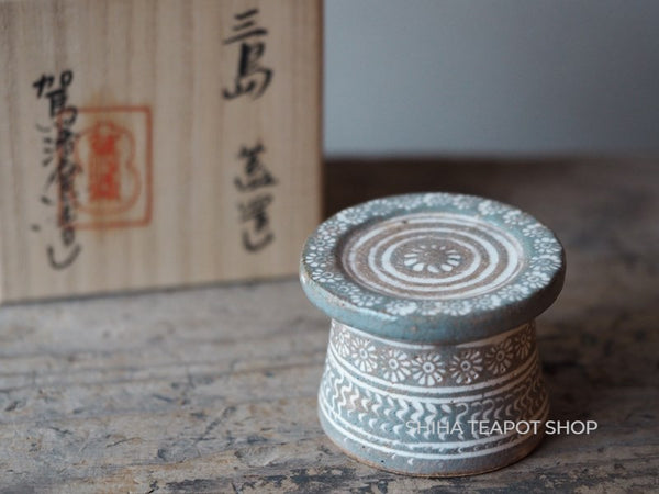 Teapot Lid Holder Grey Mishima Stamp Art  (Futaoki) 三島蓋置