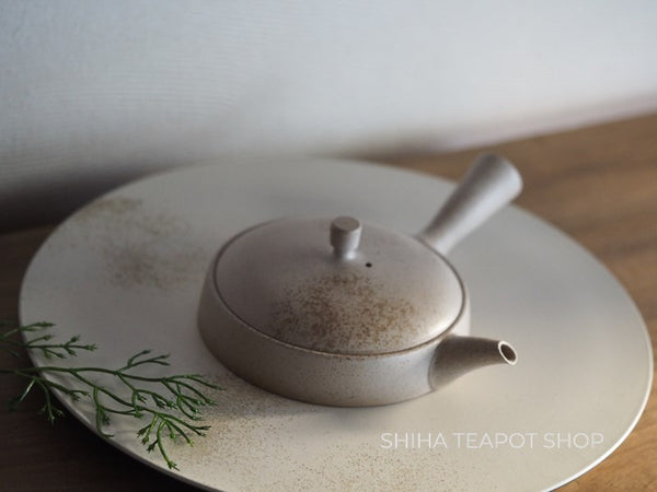 JINSHU Flat White Oyster Shell  Tokoname Kyusu Teapot & Plate 甚秋 JNS14