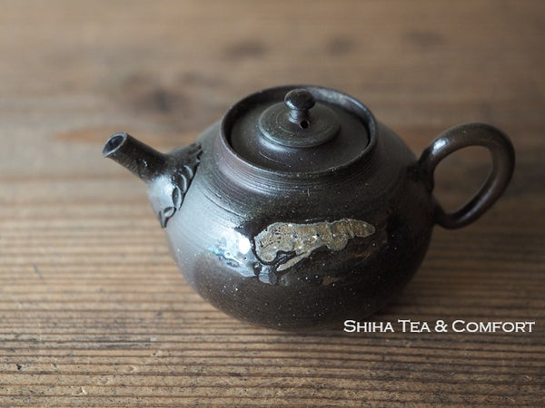 Tokoname Sou Yamada Shell Black Wood Firing Teapot 山田想黒釉柴焼壺