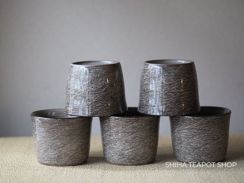Yokoishi Gagyu White Clay Brushing Ceramic Cup Set 横石臥牛