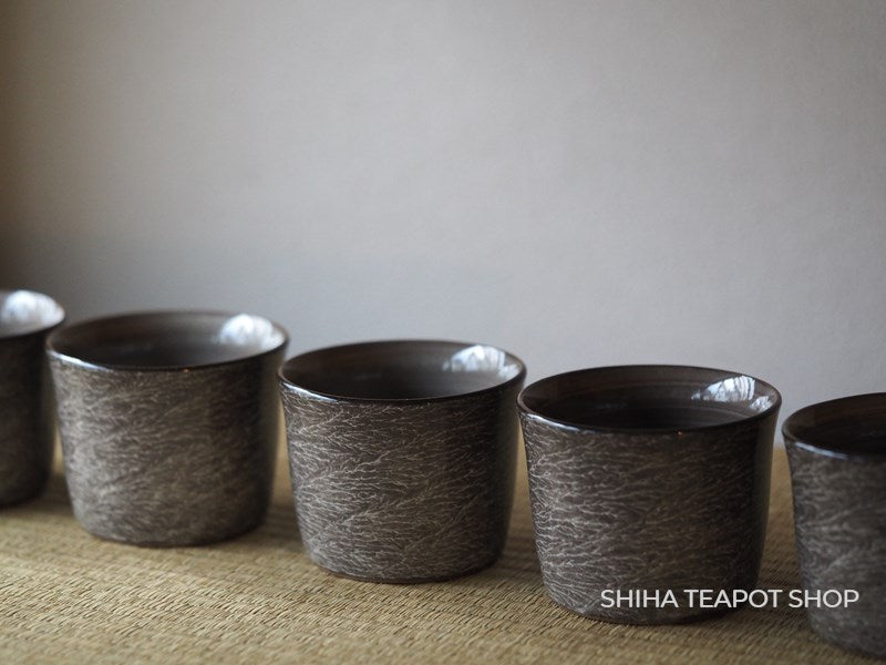 Yokoishi Gagyu White Clay Brushing Ceramic Cup Set 横石臥牛