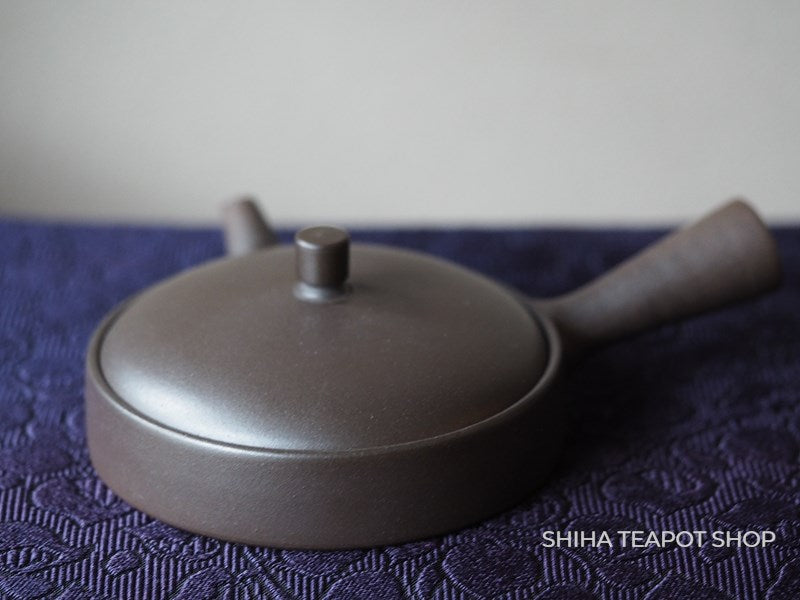 [ LEFT HAND ] JINSHU Flat Black Teapot(Wood Box  )甚秋 JN66