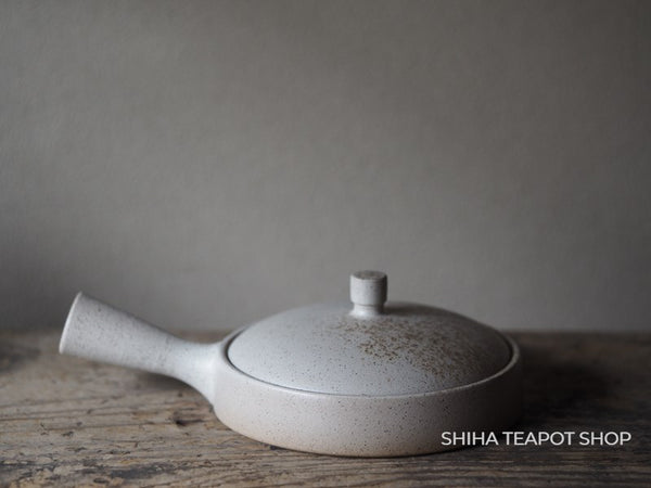 JINSHU Flat White Oyster Shell  Tokoname Kyusu Teapot 甚秋 JN59（Made in Tokoname Japan）