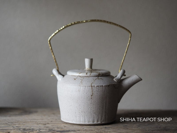 Ito Seiji Jinshu White Top Handle Seaweed Teapot 常滑甚秋 JN12