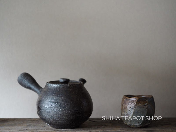 Suzu Yaki Woodfired Black Teapot SHINOHARA TAKASHI SZ09 珠洲篠原敬 （Made in Suzu Japan）