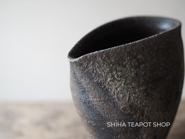 SUZU SHINOHARA TAKASHI Wood Fired Black Pitcher Gong Dao Bei (Yuzamashi)珠洲篠原敬 SZ06