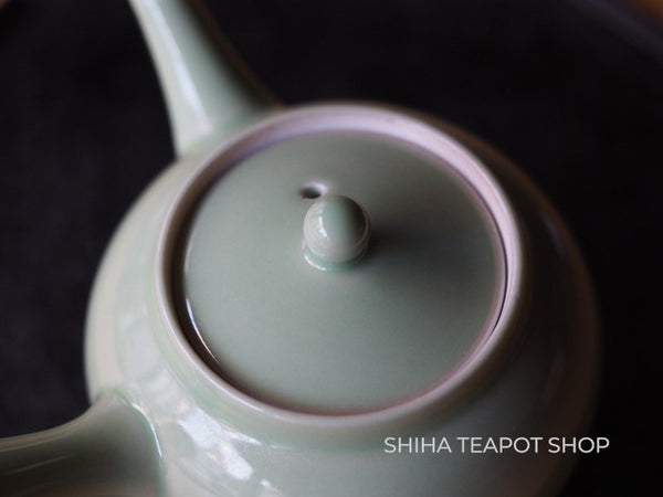 Green Porcelain Seisho Small Yokote Kyusu Teapot 清昌磁壺 （Made in Kyoto Japan）