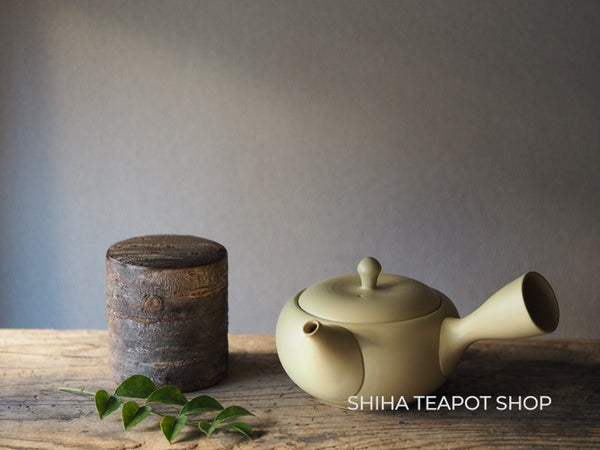 Tokoname Takasuke Mat Yellow Kyusu Teapot